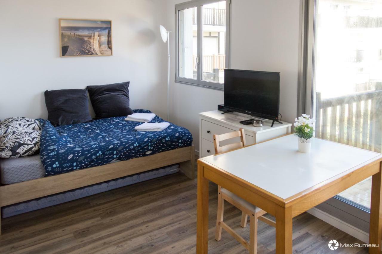 Studio Moderne Acces Plage, Piscine Et Tennis Cabourg Eksteriør bilde